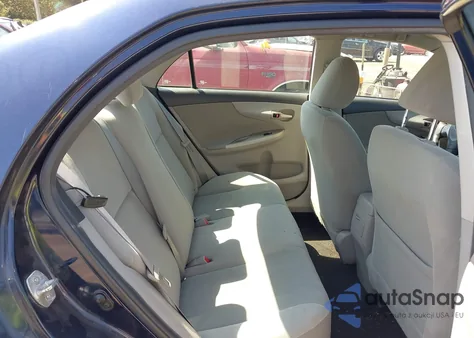 2011 Toyota Corolla Le z USA, uszkodzony, nr VIN 2T1BU4EE5BC748244